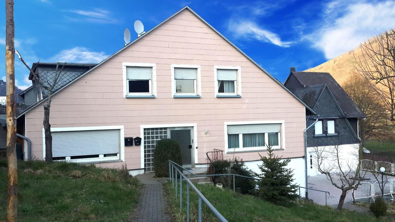 Moselina Gaestezimmer Sankt Aldegund Bagian luar foto